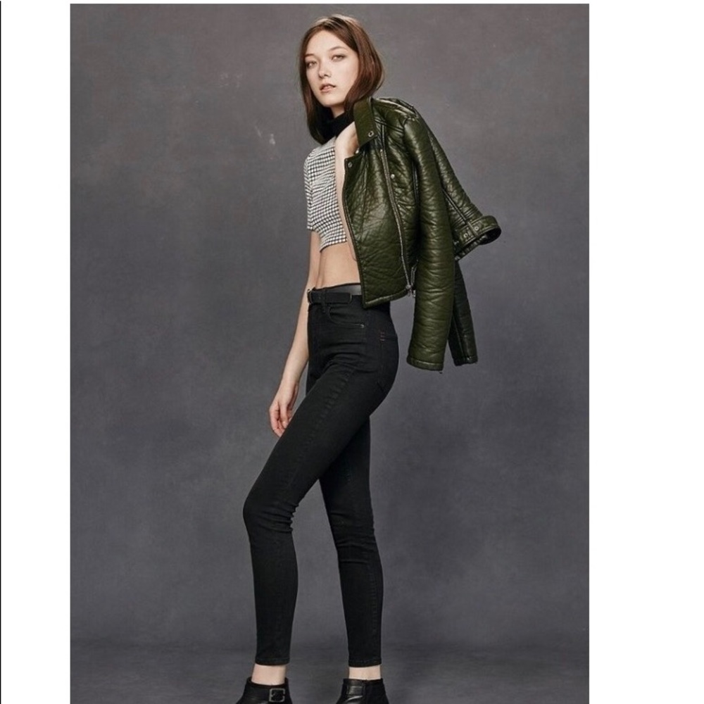 NWT BDG Twig Mid-Rise Jeans